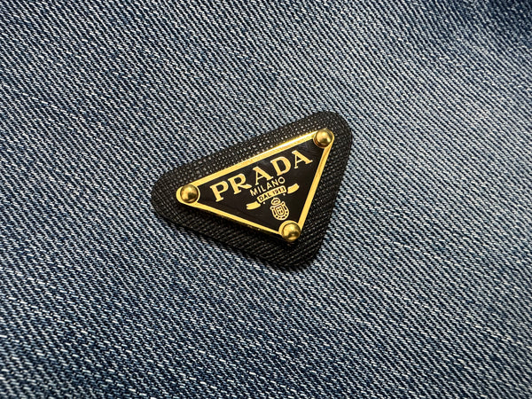 1.9'' x 1.3'' (4.8cm x 3.2cm) Top Quality Triangular Metal Patch Fashion Metal Patch Badge Patch