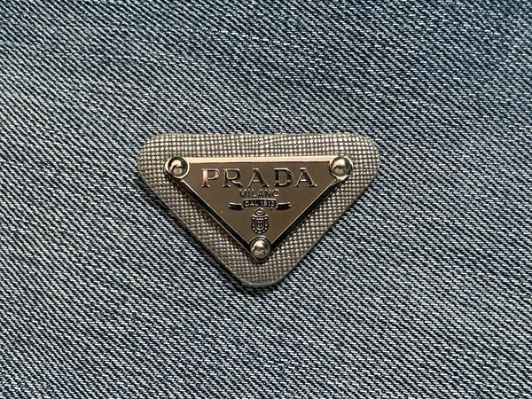 1.9'' x 1.3'' (4.8cm x 3.2cm) Top Quality Triangular Metal Patch Fashion Metal Patch Badge Patch