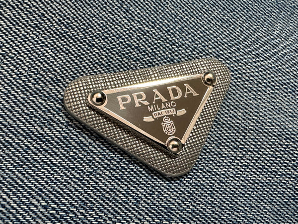 1.9'' x 1.3'' (4.8cm x 3.2cm) Top Quality Triangular Metal Patch Fashion Metal Patch Badge Patch