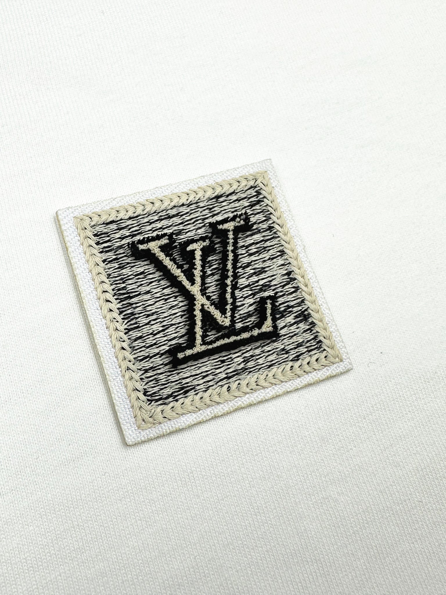 1.7'' x 1.7'' (4.2cm x 4.2cm) Sewn On Patch Fashion Patch Fashion Badge Patch 3D Patch